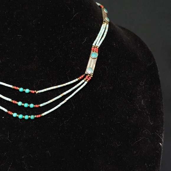 Vintage Tibetan Turquoise and Corral Necklace - Picture 2 of 3